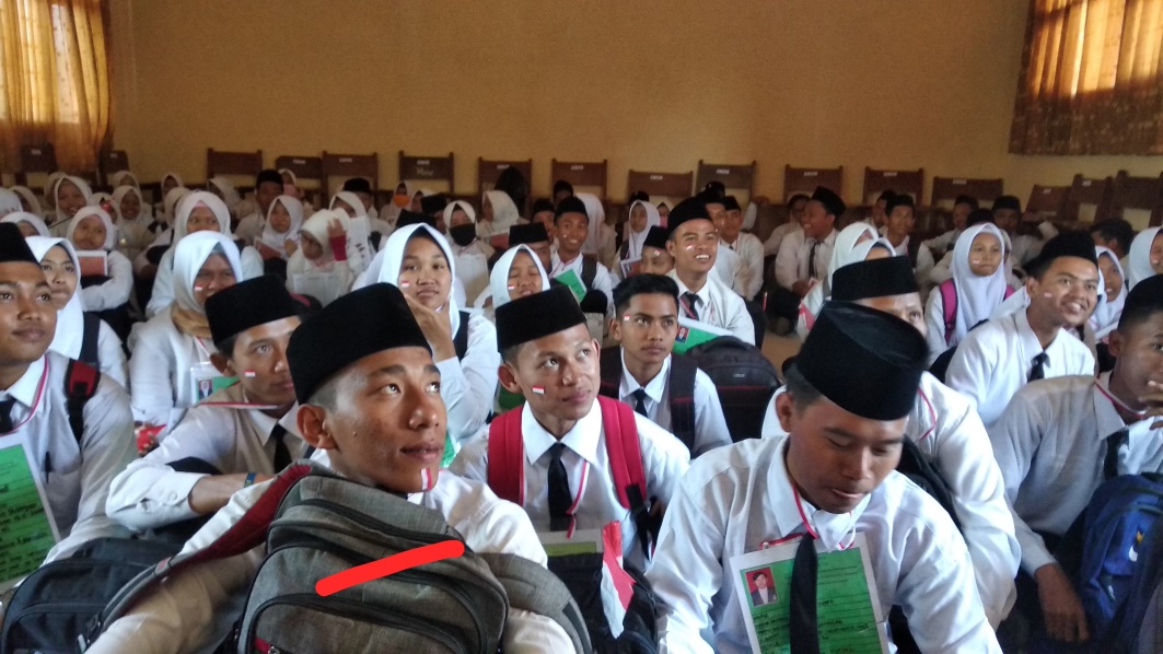SELAMAT DATANG MAHASISWA BARU IQT FAKULTAS SYARIAH 2018, MENGAPA SAYA MEMILIH PROGRAM STUDI ILMU AL-QURâ€™AN DAN TAFSIR?
