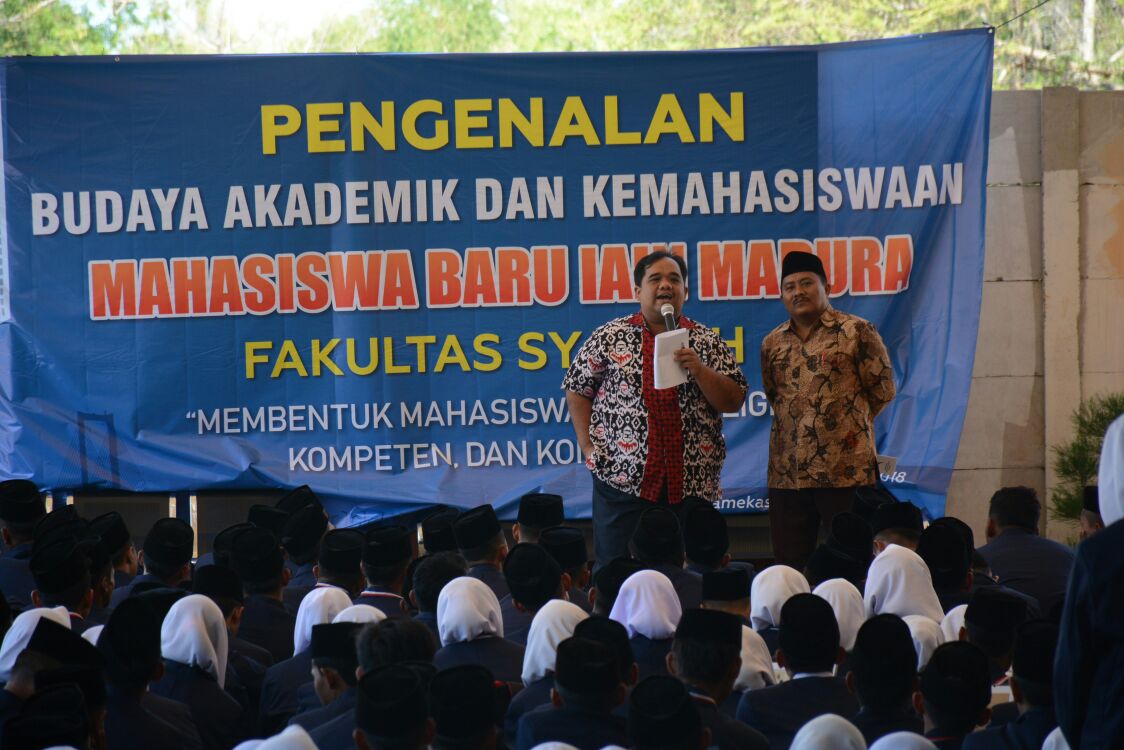 MAHASISWA BARU FAKULTAS SYARIAH 426 MABA MENGIKUTI PBAK