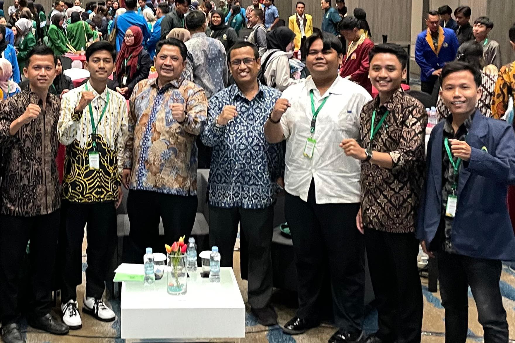 PERINGKAT 41 MAHASISWA HTN FAKULTAS SYARIAH IAIN MADURA PADA KOMPETISI NASIONAL LEGAL DRAFTING ANTAR PTKIN 2024